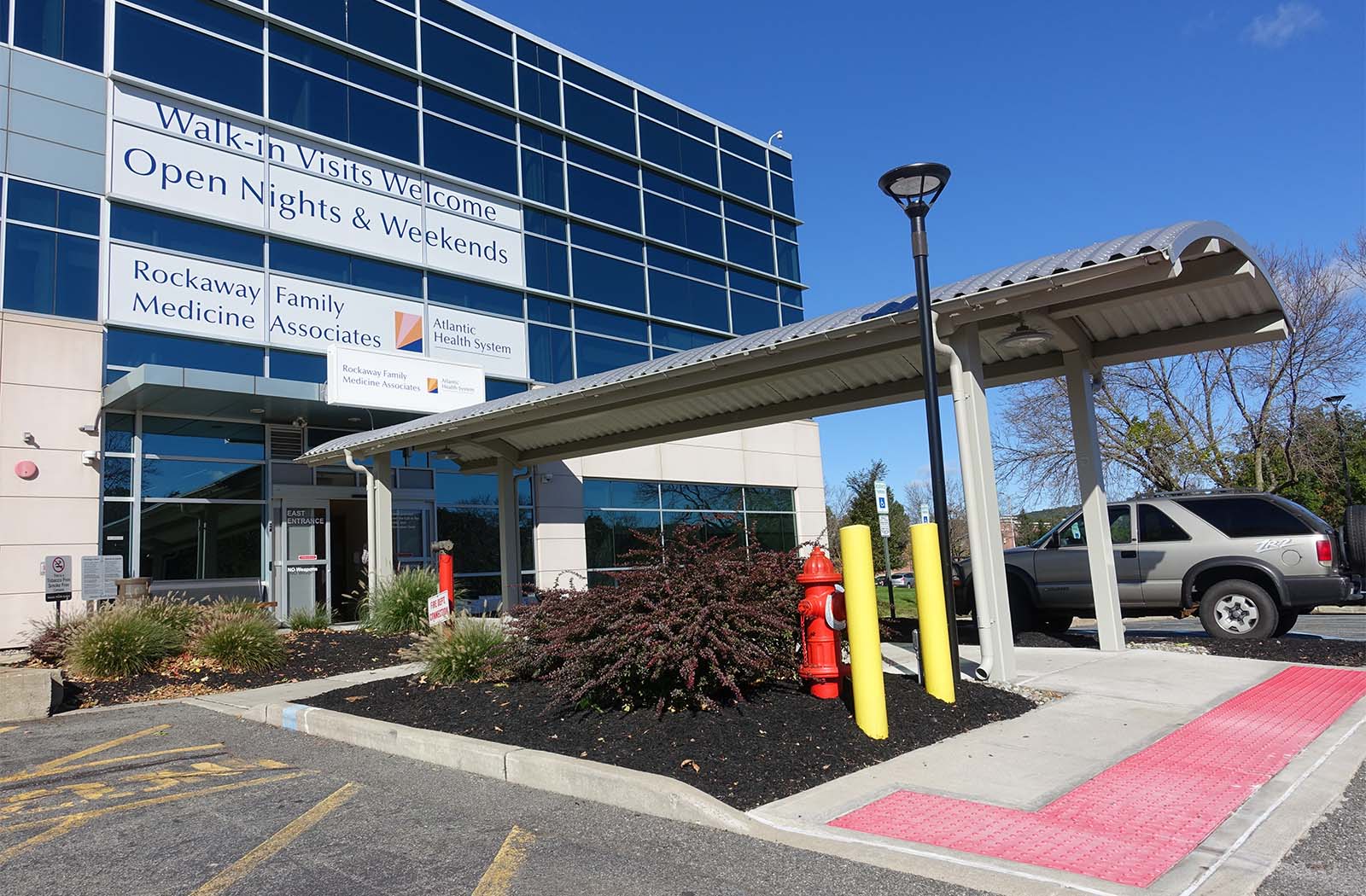Atlantic Health-56596b-10x41-Entrance Canopy-Healthcare