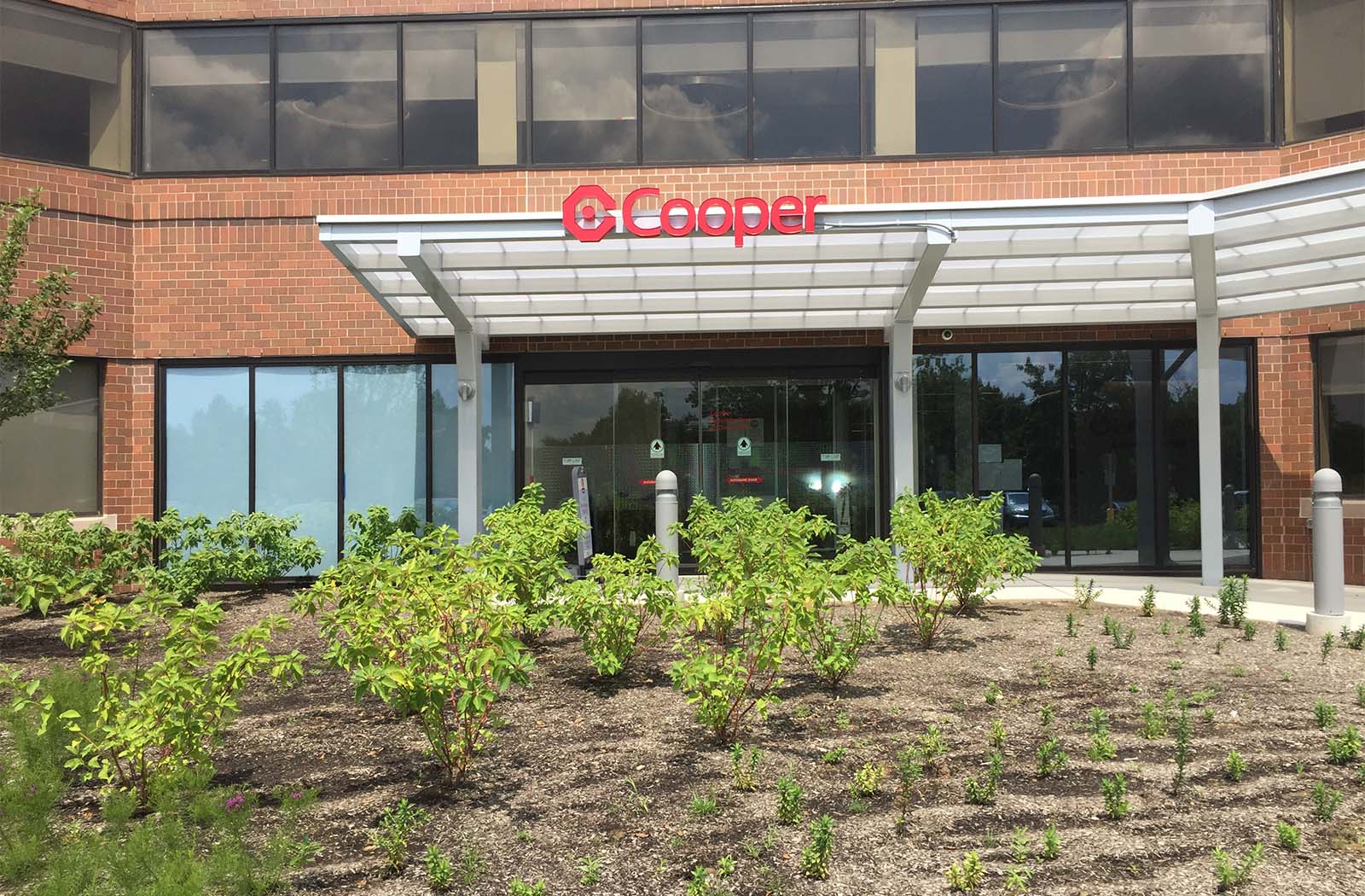 Cooper Health-xxxxxe-x-Walkway Covers-Commercial