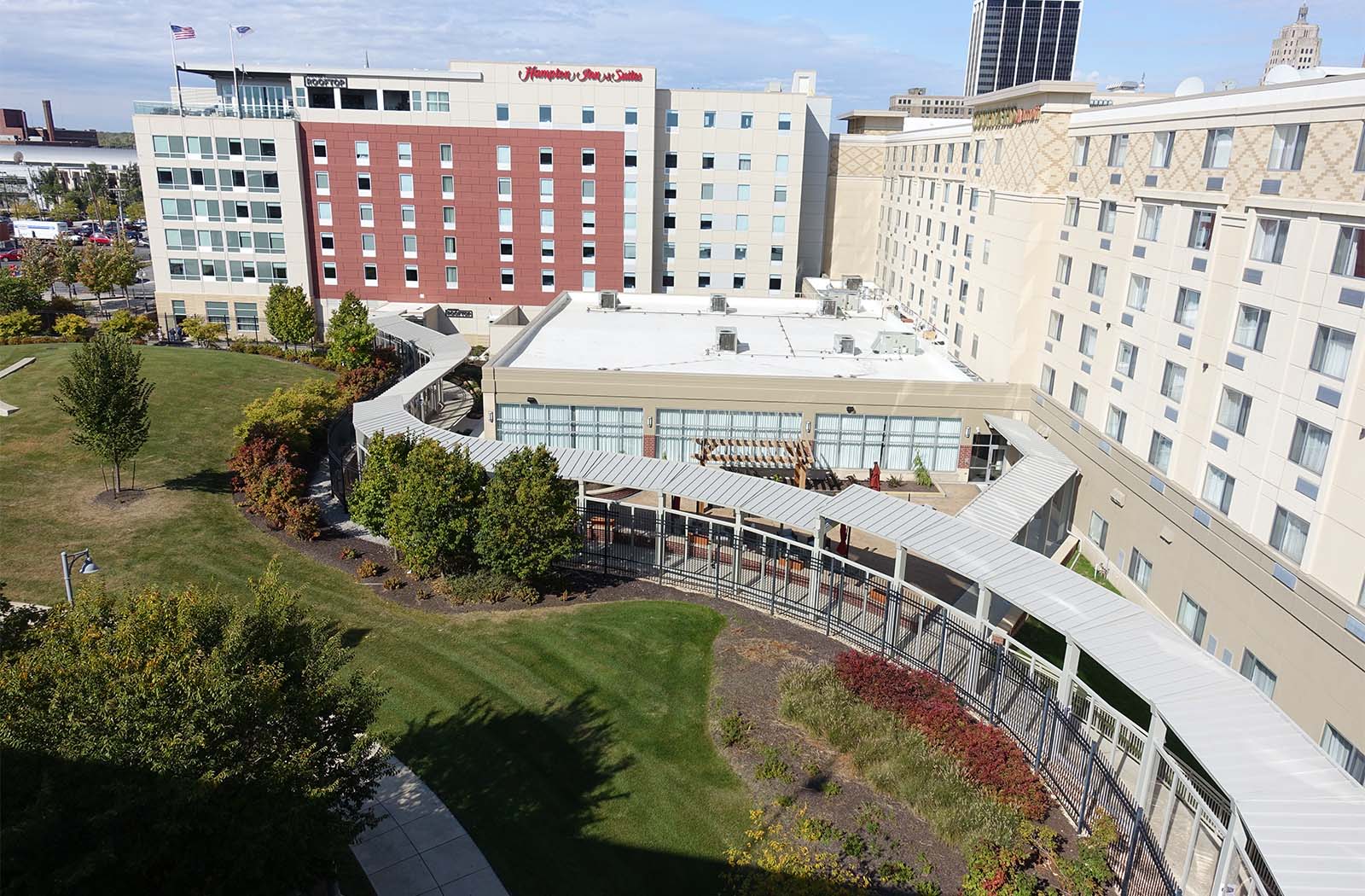 Hampton Inn-63633b-8x366-Walkway Covers-Hospitality