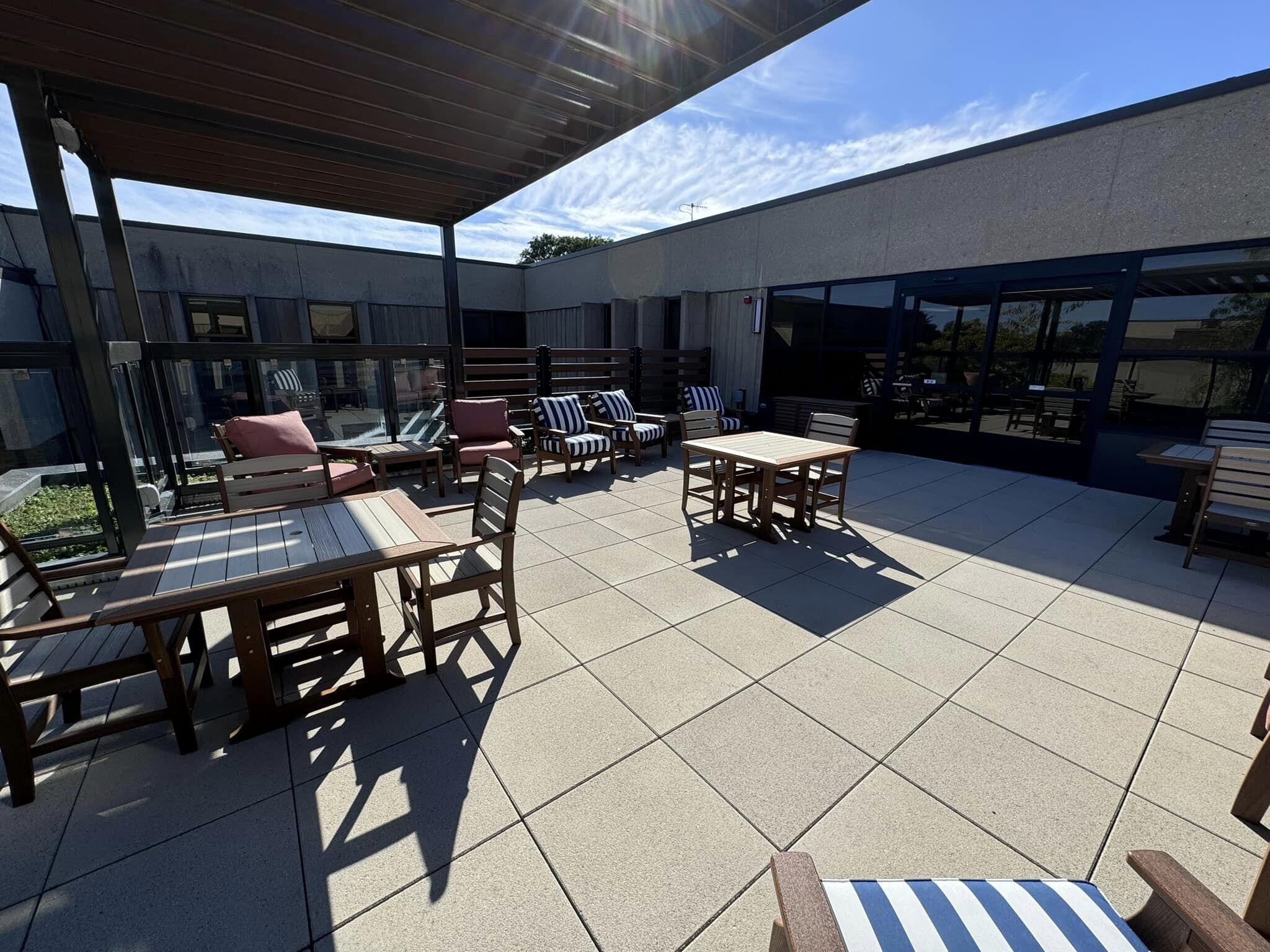 Harbor Haven-76772d-x-Rooftop-Senior